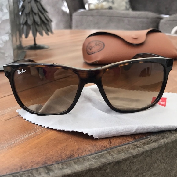 Rayban Wayfarer Sunglasses Polarized Tortoise - Picture 4 of 5